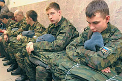 С 1 октября в России началась осенняя призывная кампания
