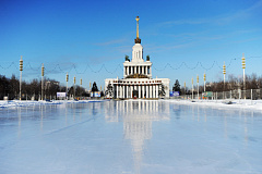 Конькобежный фестиваль «Московские молнии» состоится 23 февраля на ВДНХ