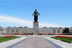 Непокорённый город на Неве