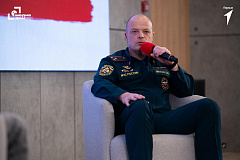 Представитель Главного управления МЧС России по г. Москве принял участие в информационно-просветительской кампании «Первые. Навыки для жизни», направленной на воспитание культуры безопасности.
