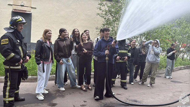 В ГБПОУ «Колледж индустрии гостеприимства и менеджмента № 23» прошло тренировочное пожарно-тактическое учение.